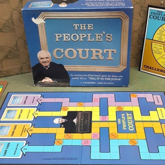 The People's Court Board Game 1986 Complete Hoyle Products Judge Wapner Age 8 up - Picture 3 of 7